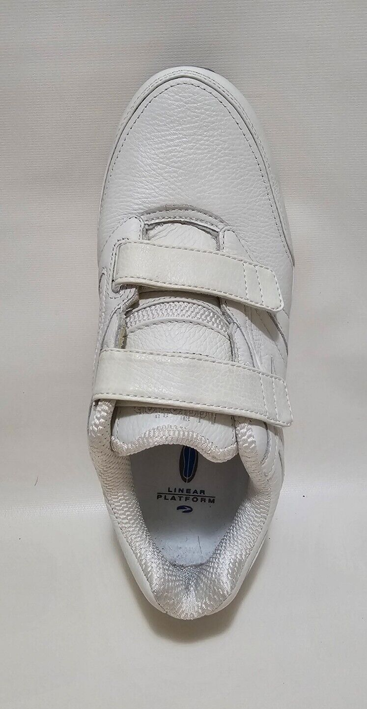 Womens Brooks Addiction Walker V-Strap Leather White Shoes 2E Extra Wide Size 11.5