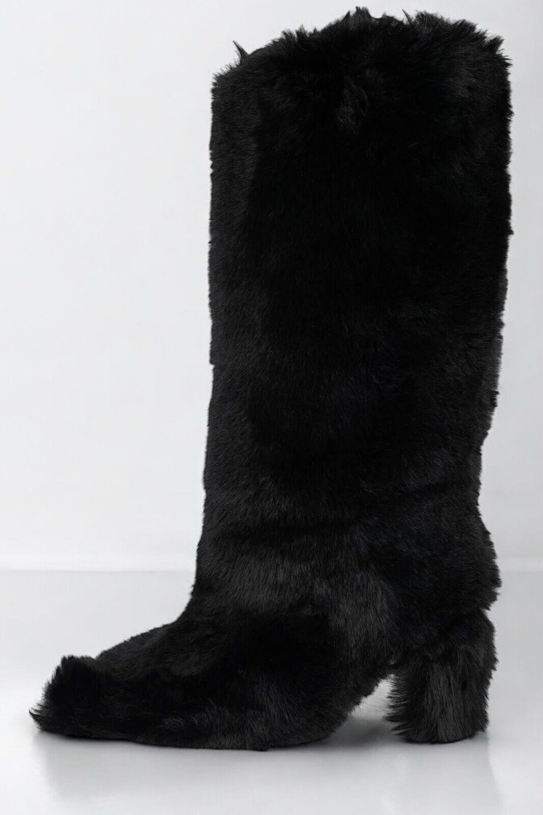 Jeffrey Campbell Fuzzie Black Fuzzy Fur Knee High Boots Size US 8