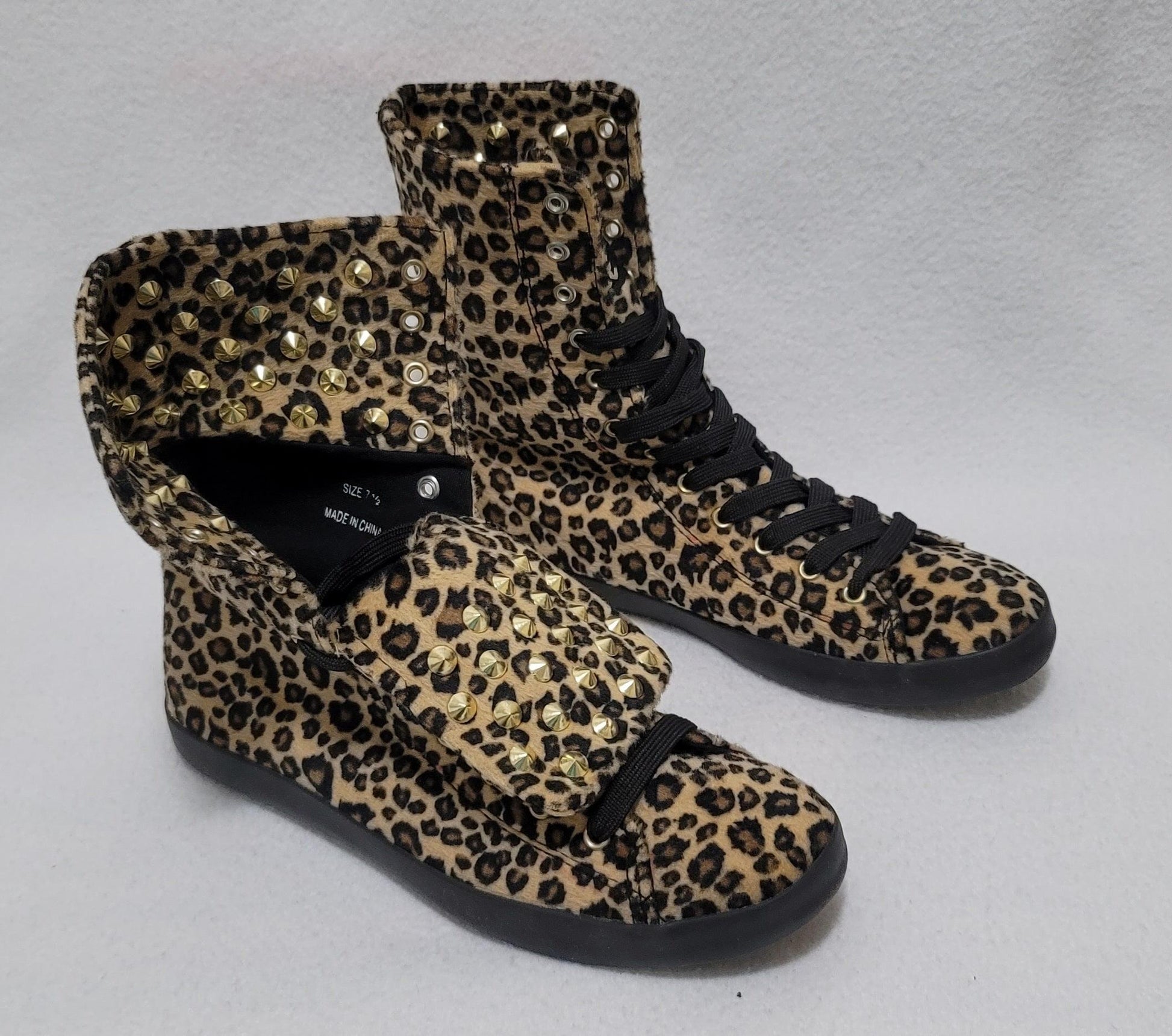 Cute To The Core Thrill Leopard Print Black High-Top Studded Sneakers Size US 7.5 - SVNYFancy