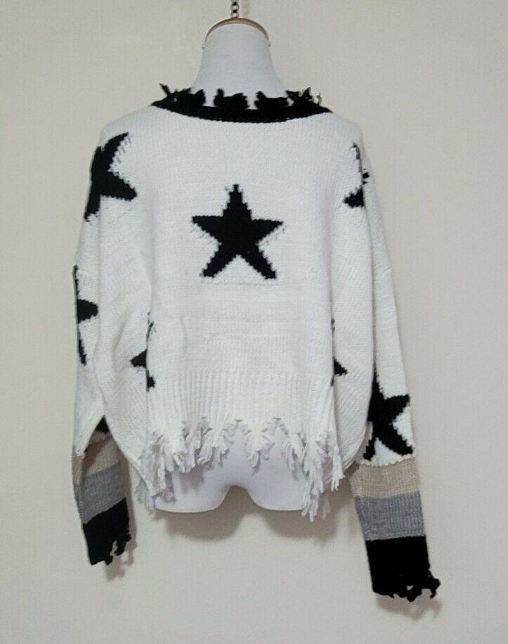 STORIA  BLACK STAR SWEATER V-Neck Knitted Pullover White Black Size L - SVNYFancy