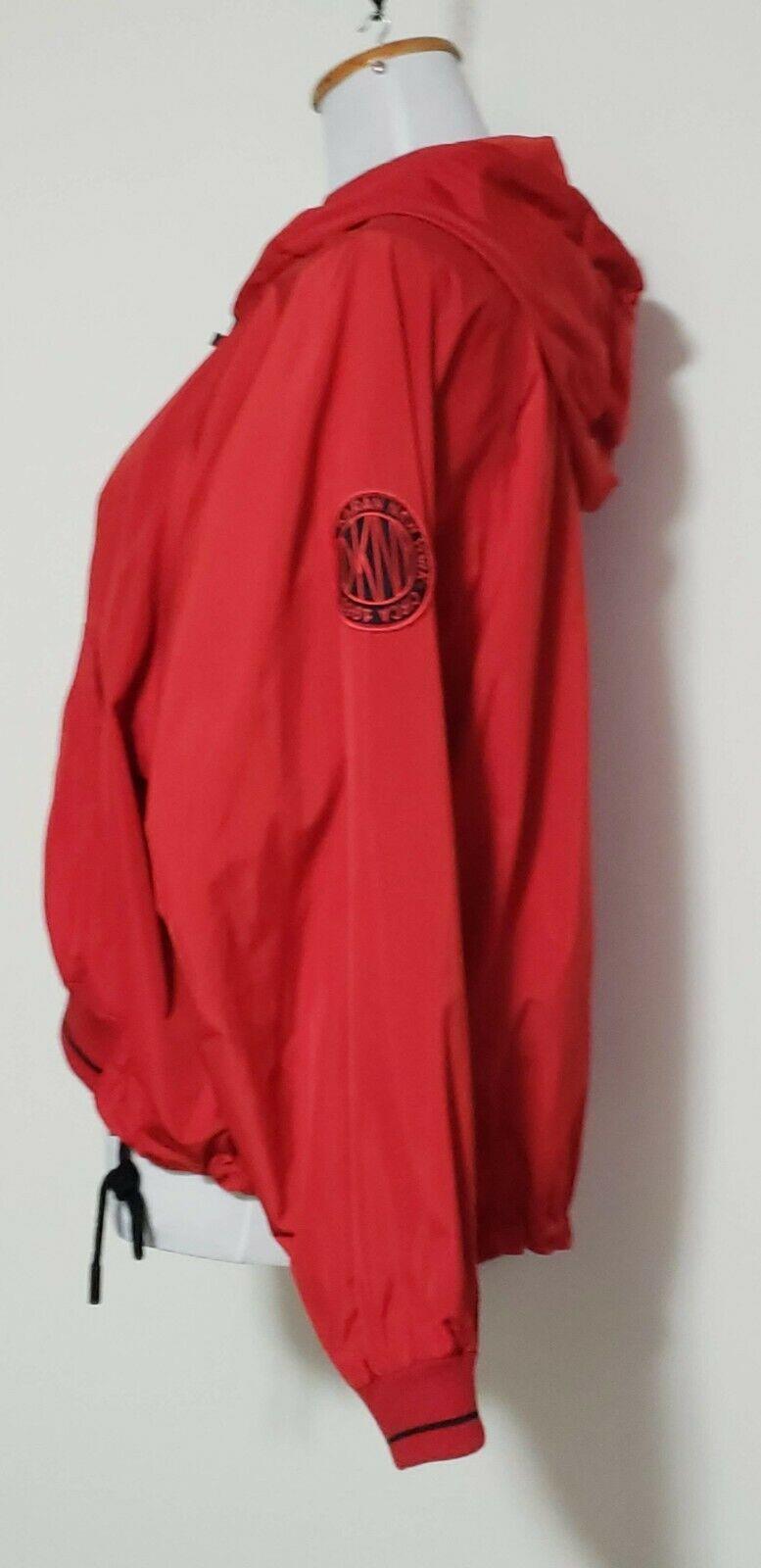 DKNY Women's Cropped Windbreaker Jacket Hooded Camo Lined Red Size S - SVNYFancy