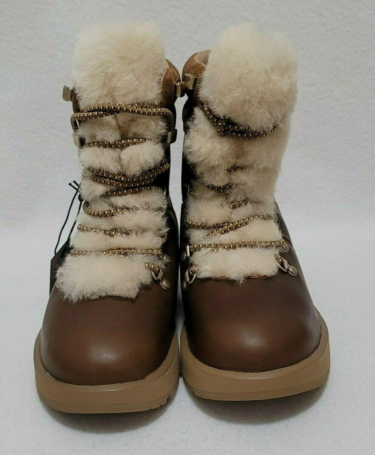 Ugg viki hot sale boot sale