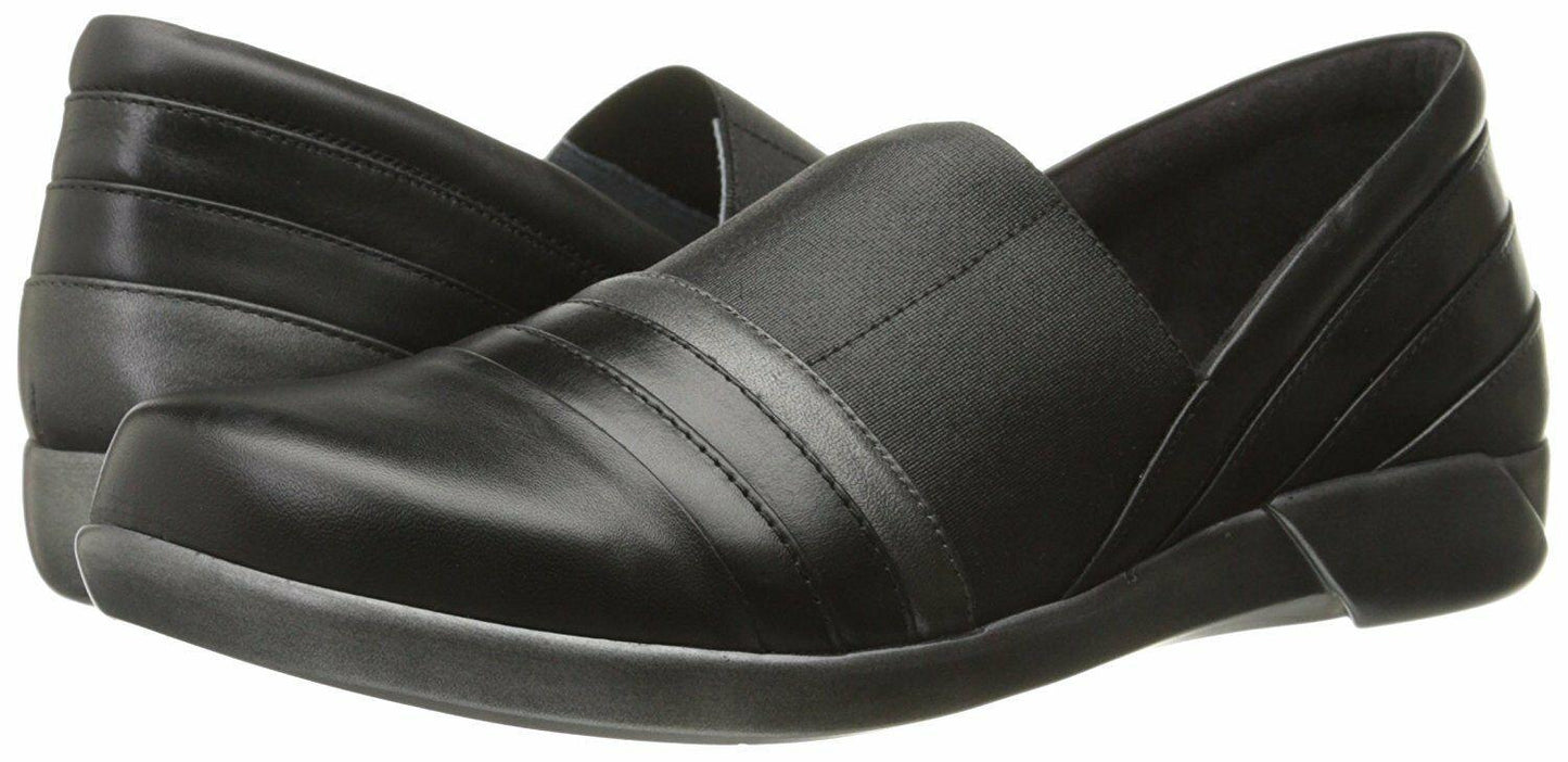 NAOT Nina Women's Slip on Shoes Black Leather Flat EU 35 M  US 4 - SVNYFancy