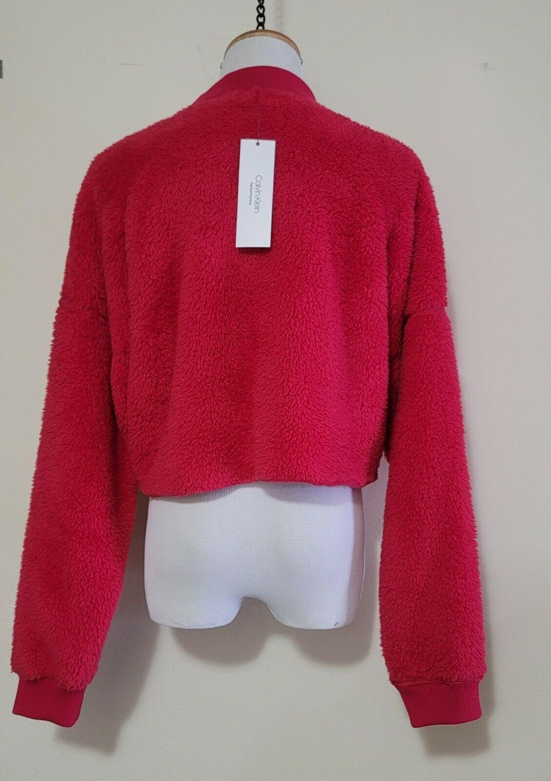 Calvin Klein Performance Women's Faux-Sherpa Cropped Raspberry Pullover Top Size S - SVNYFancy