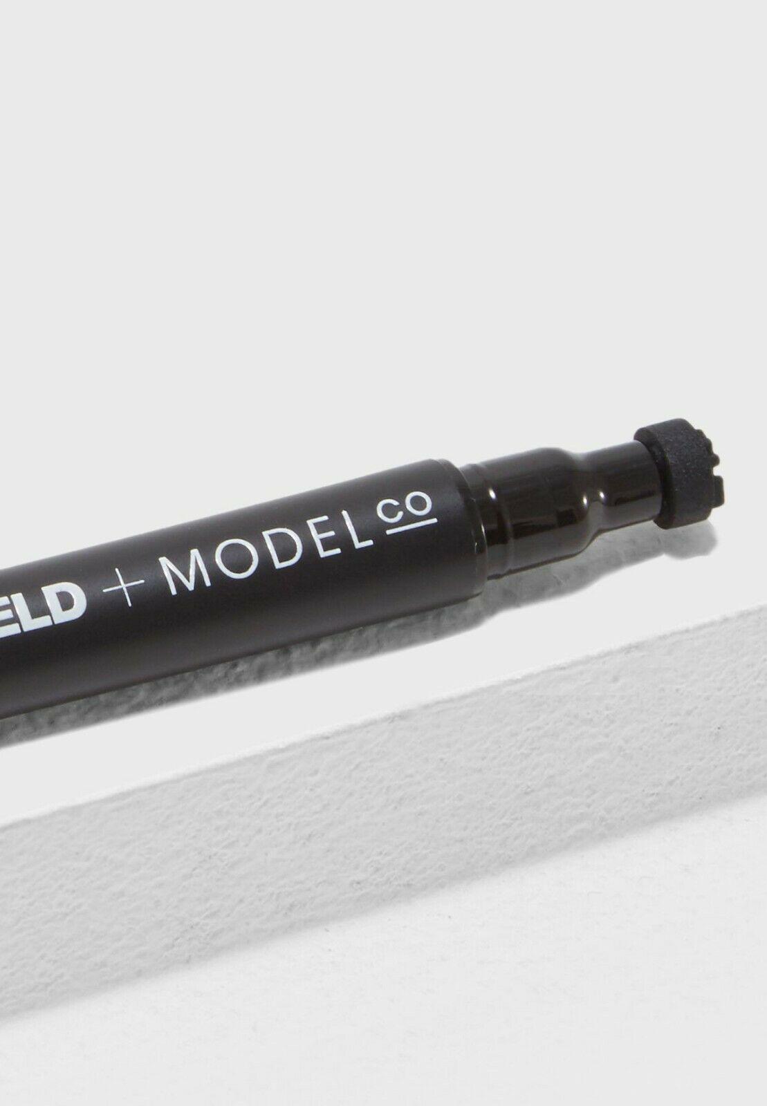 KARL LAGERFELD + MODELCO Black Long Lasting Liquid Liner with Kameo Stamp - SVNYFancy