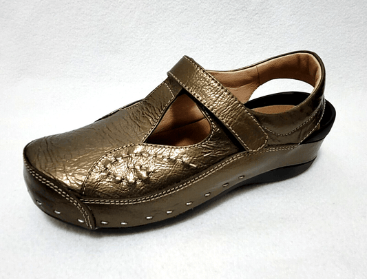 Wolky Strap Cloggy Comfort Shoes Old Copper Varnished Leather EU 40  US 8.5 - 9 - SVNYFancy